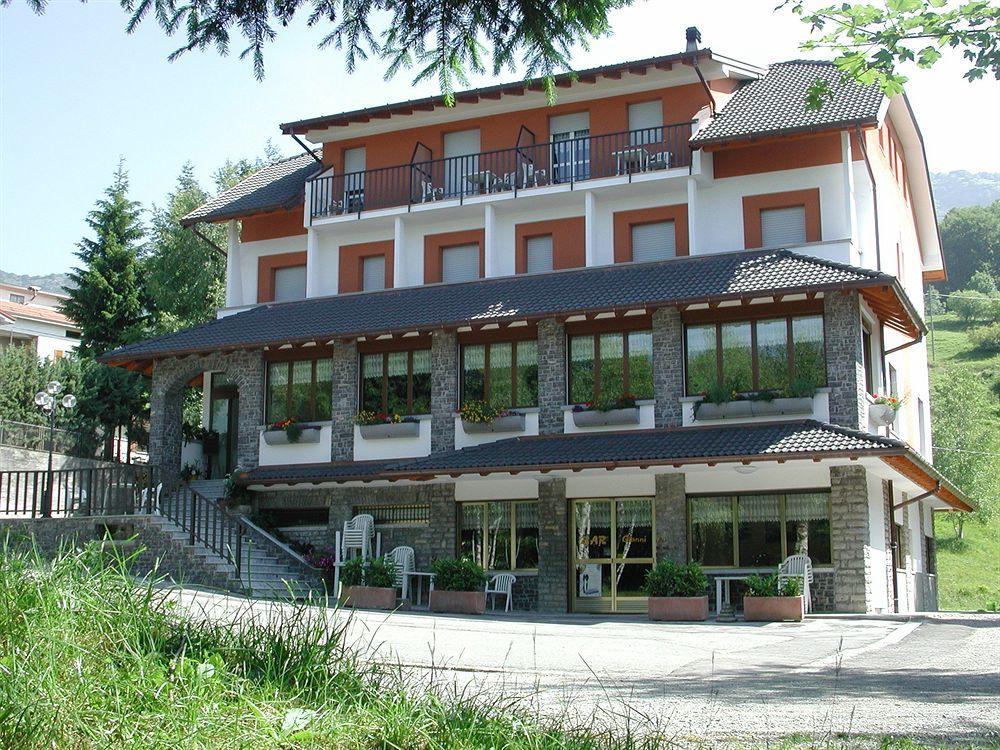 Albergo Moderno & Spa Fuipiano Valle Imagna Dış mekan fotoğraf