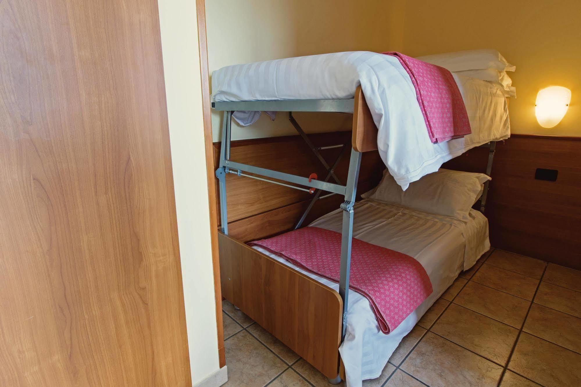 Albergo Moderno & Spa Fuipiano Valle Imagna Dış mekan fotoğraf