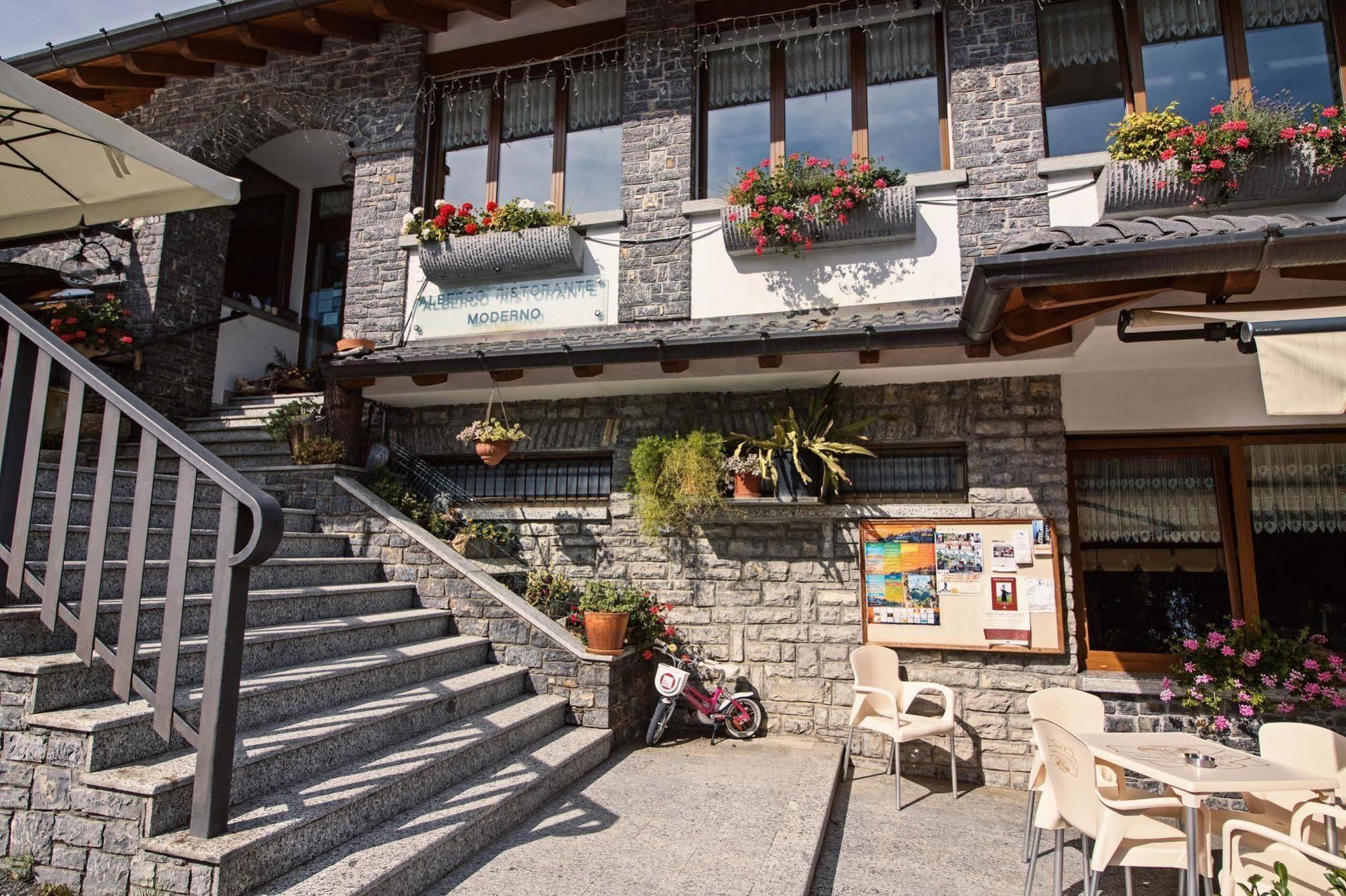 Albergo Moderno & Spa Fuipiano Valle Imagna Dış mekan fotoğraf