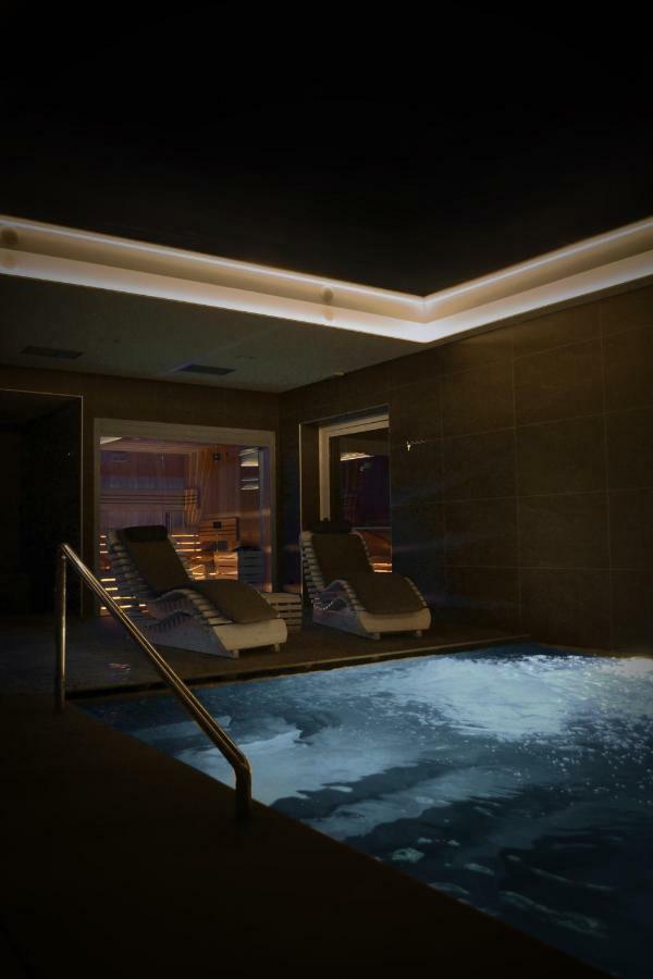 Albergo Moderno & Spa Fuipiano Valle Imagna Dış mekan fotoğraf